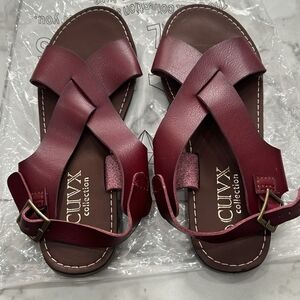 Source Unknown Burgundy Cross-Strap Women's Sandals